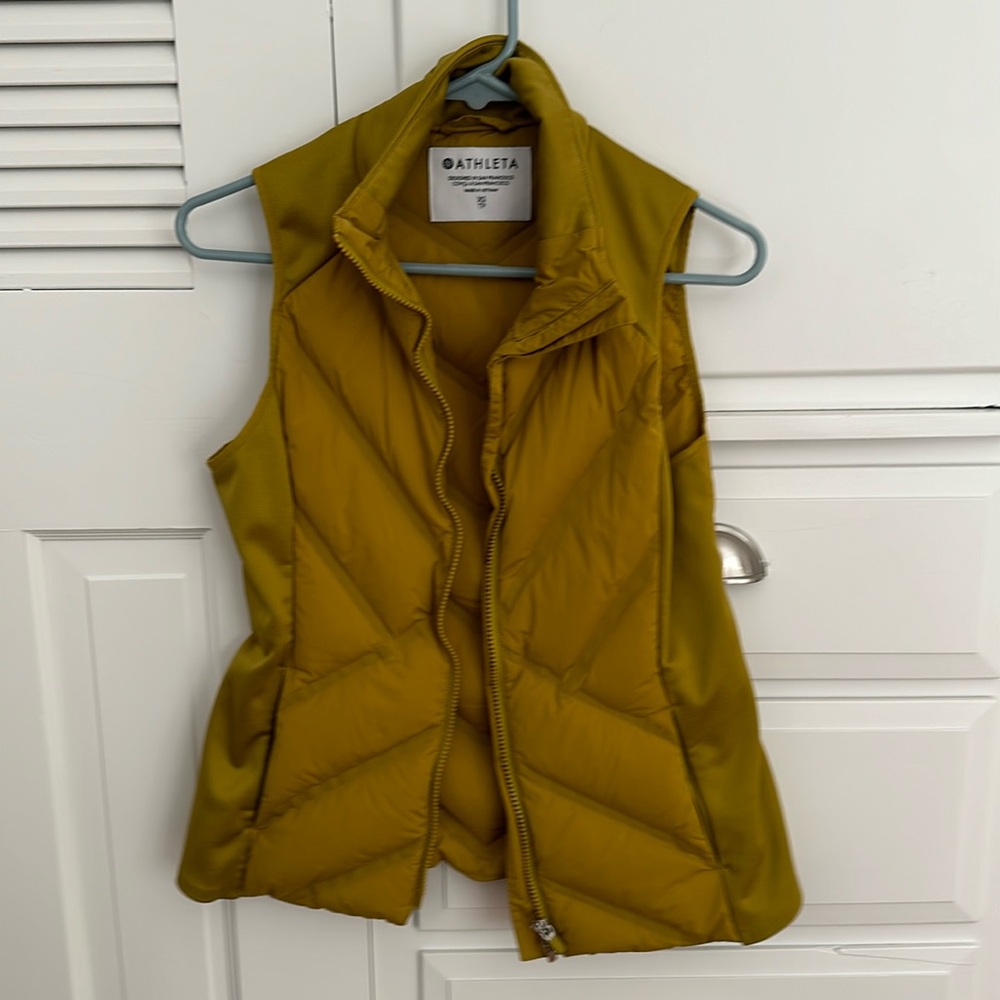 Athleta Gold Puffer Vest
